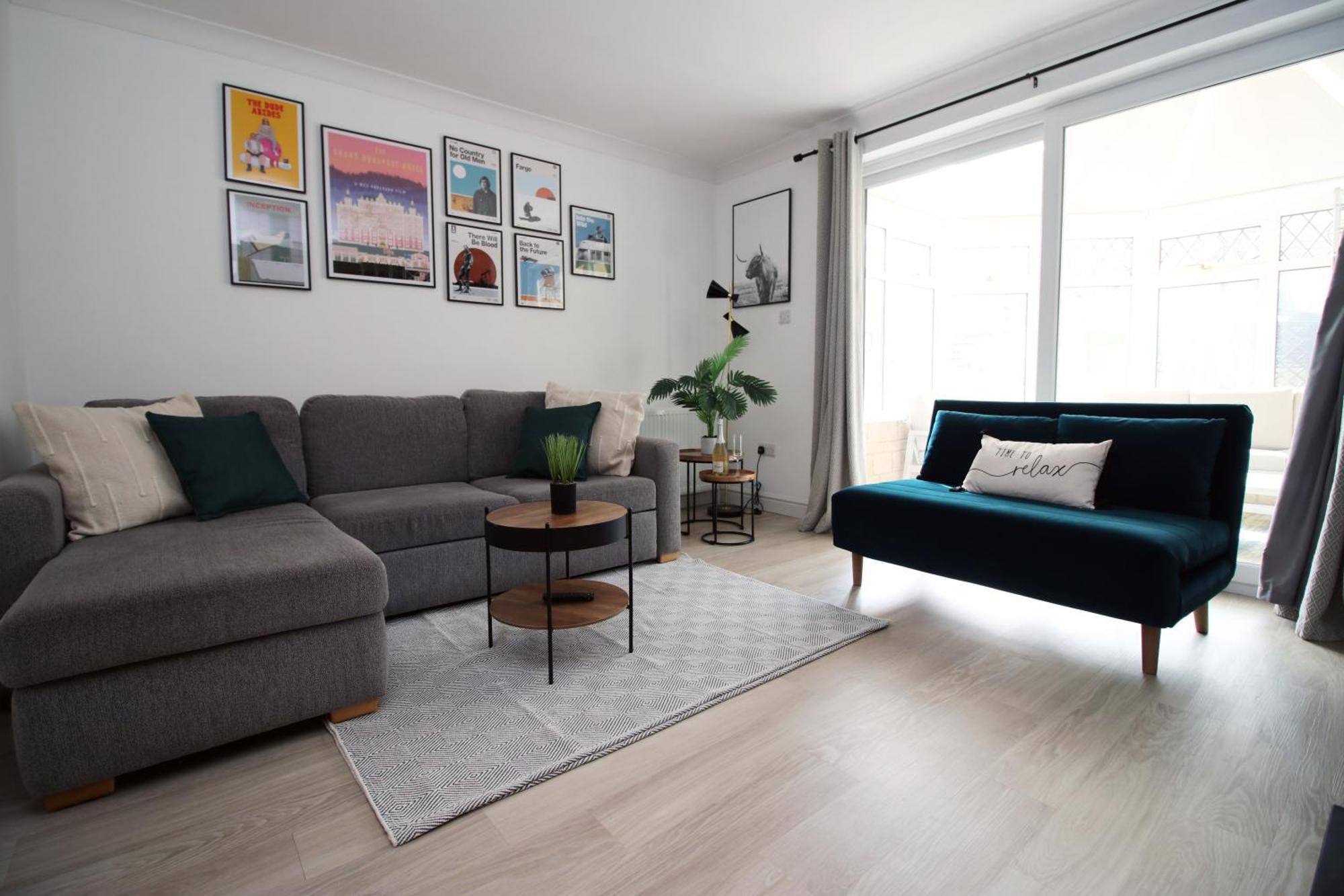 Stylish Home In Bath With Driveway Parking, 10Min From City Buitenkant foto
